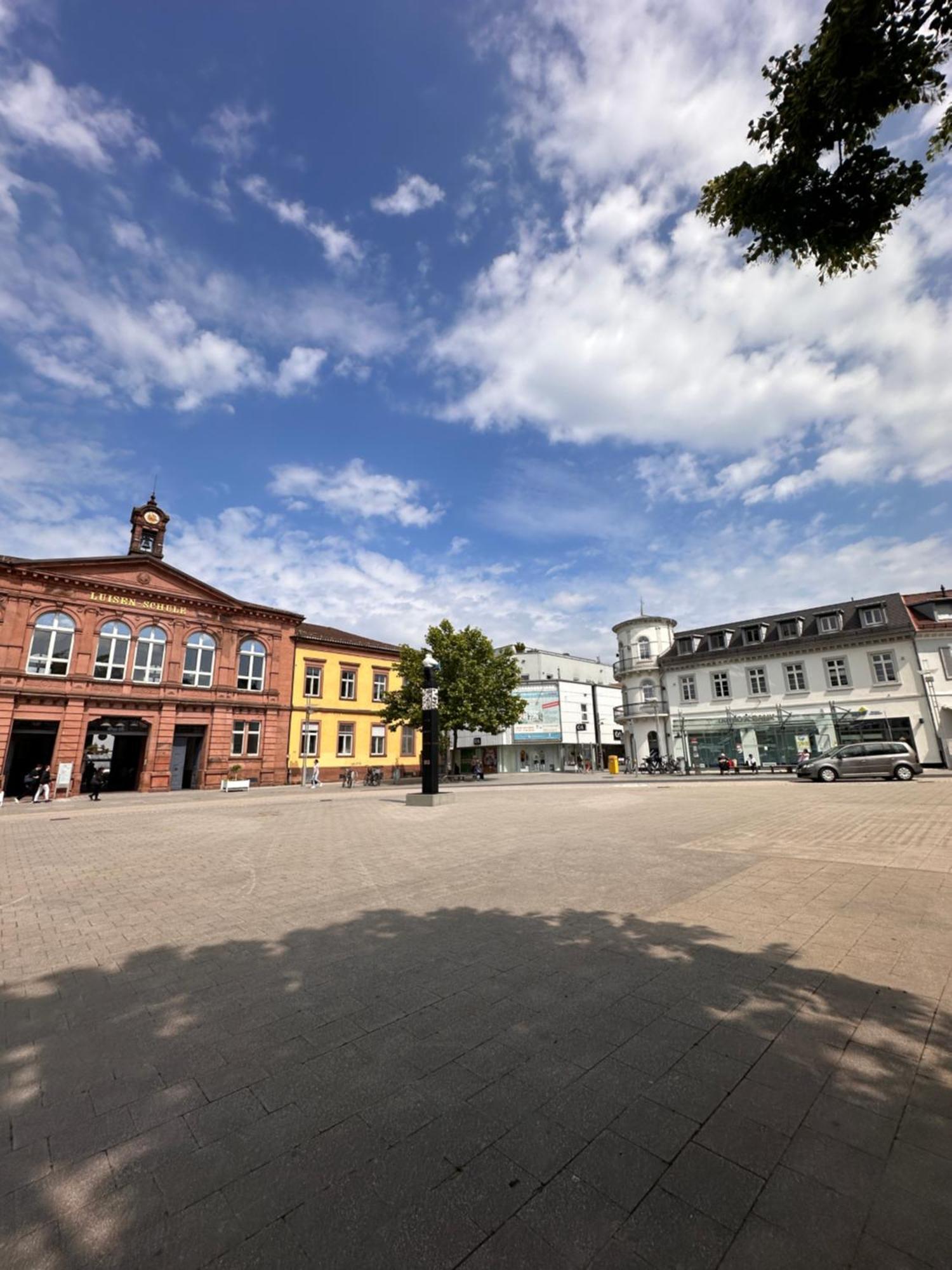 Amao-Green I 90Qm I Penthouse Maisonette Mit Rooftop I City Center I King-Size Betten Lahr  Exterior foto