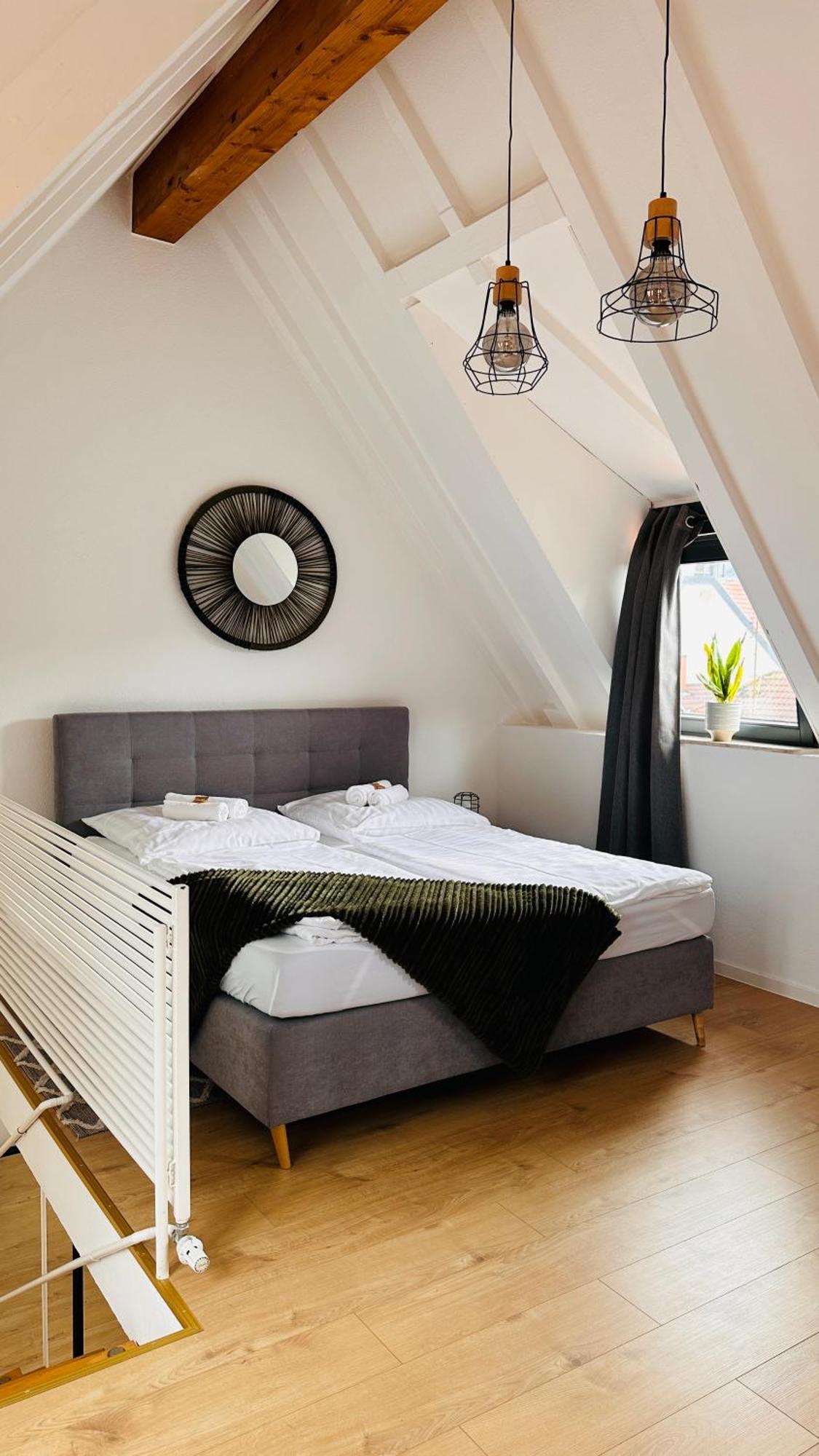 Amao-Green I 90Qm I Penthouse Maisonette Mit Rooftop I City Center I King-Size Betten Lahr  Exterior foto